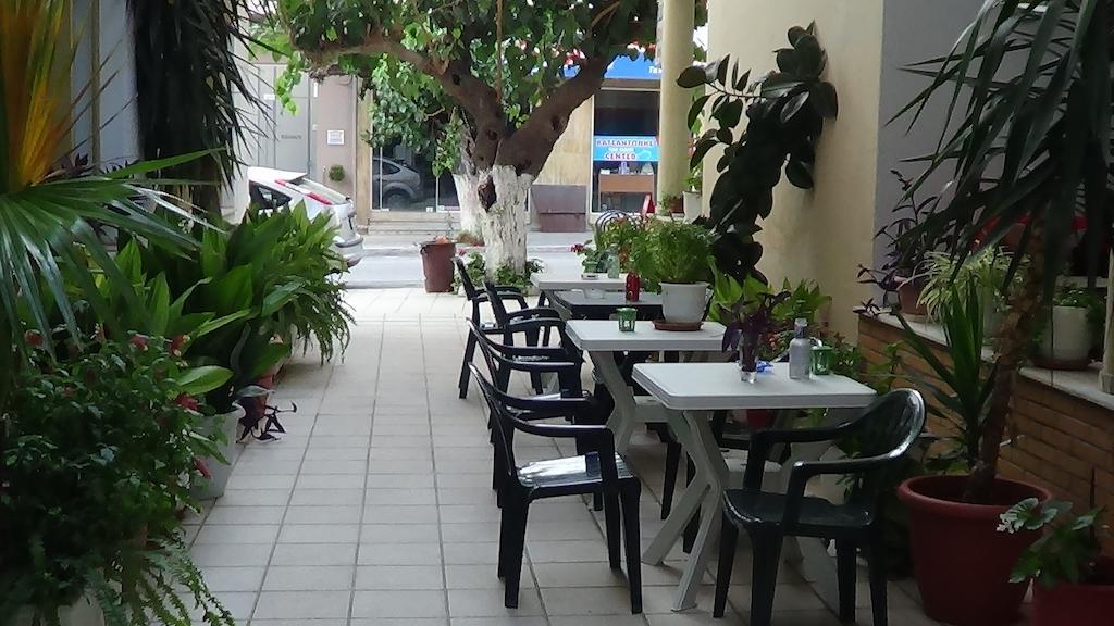 Mouroukis Rooms Loutra Edipsou  Buitenkant foto